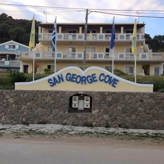 Апарт готель San George Cove Афіон Екстер'єр фото
